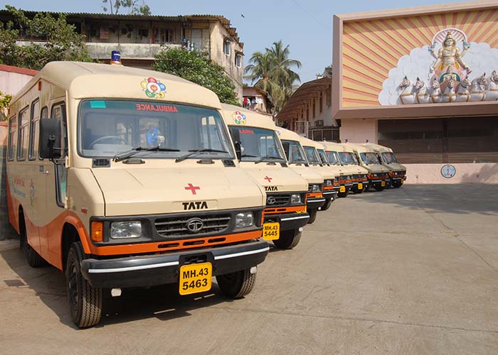 Medical vans of Sri Sathya Sai Mobile Medicare Project Maharashtra and Goa,Dharmakshetra
